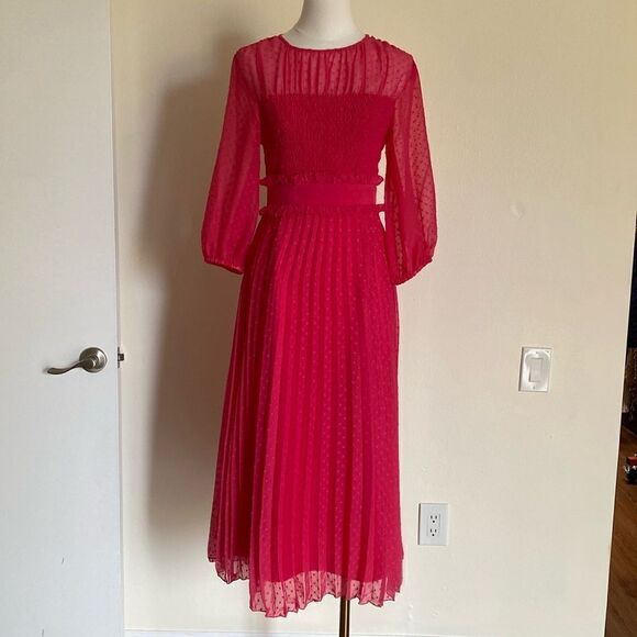 ASOS DESIGN textured pleated shirred midi dress in hot pink size 4 - Picture 4 of 16